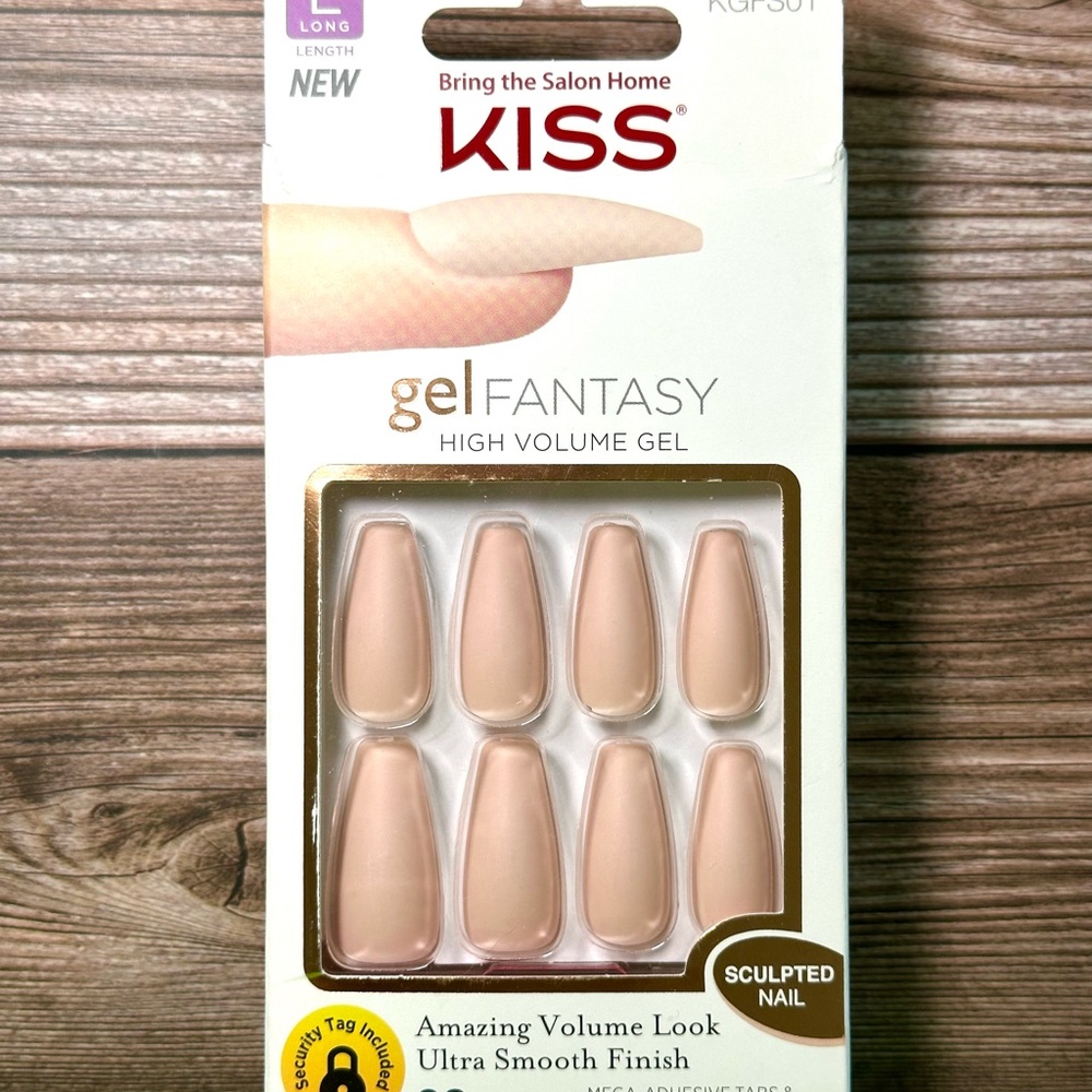 Kiss Gel Fantasy High Volume Gel Long Press On Nails - 4 The Cause KGFS01 Nude